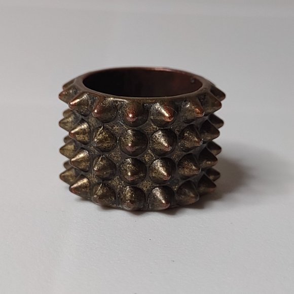 Very Cool Large Spike Ring Size 7.25 - Picture 1 of 9